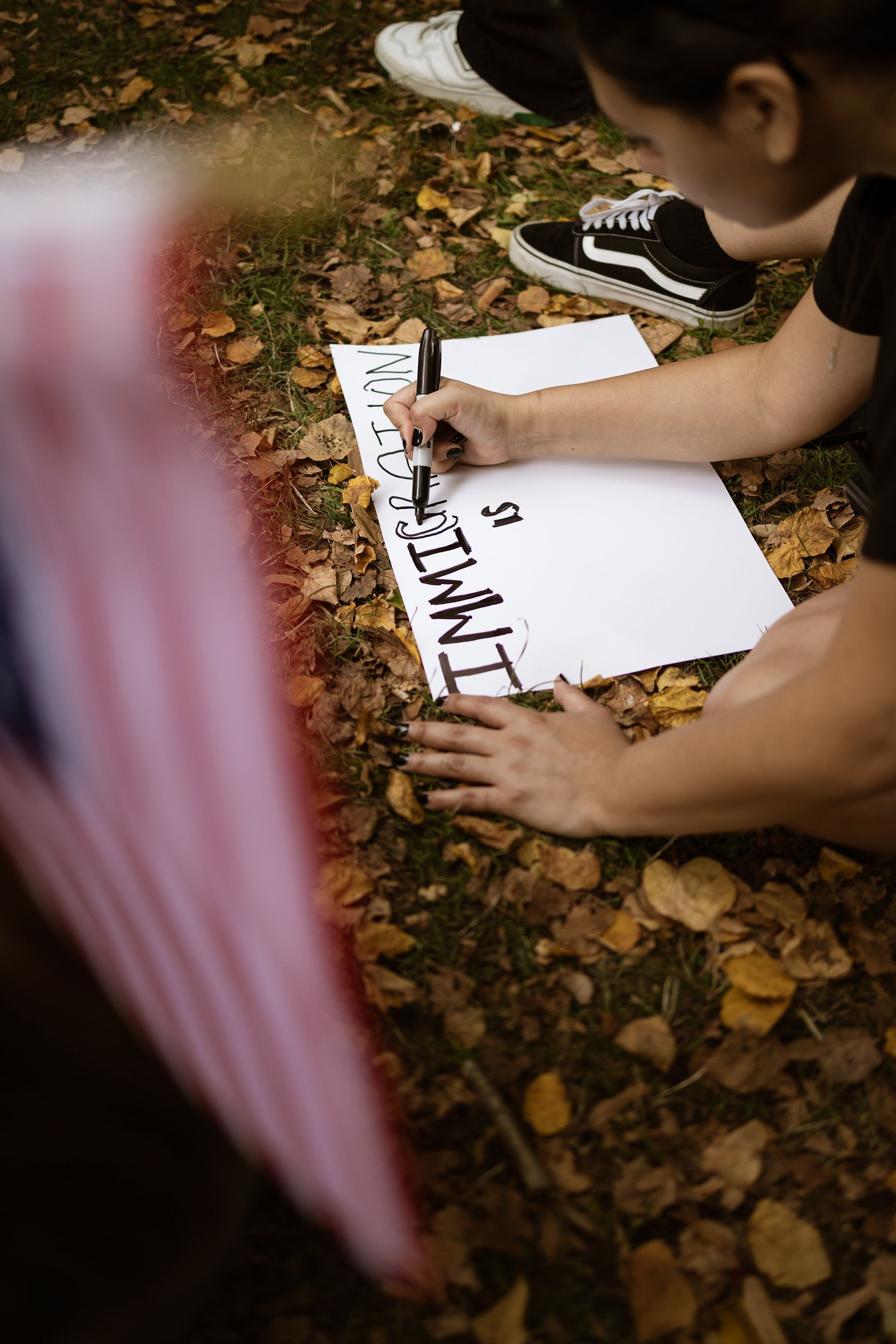 Demonstrasjonen i Chicago manglet ikke på fantasirike utkledninger og budskap.