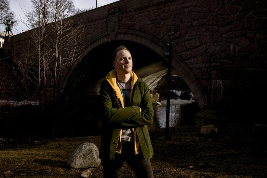 Jérémie McGowan hevder styret har ofret Nordnorsk kunstmuseums gode navn og rykte for å få ham felt.