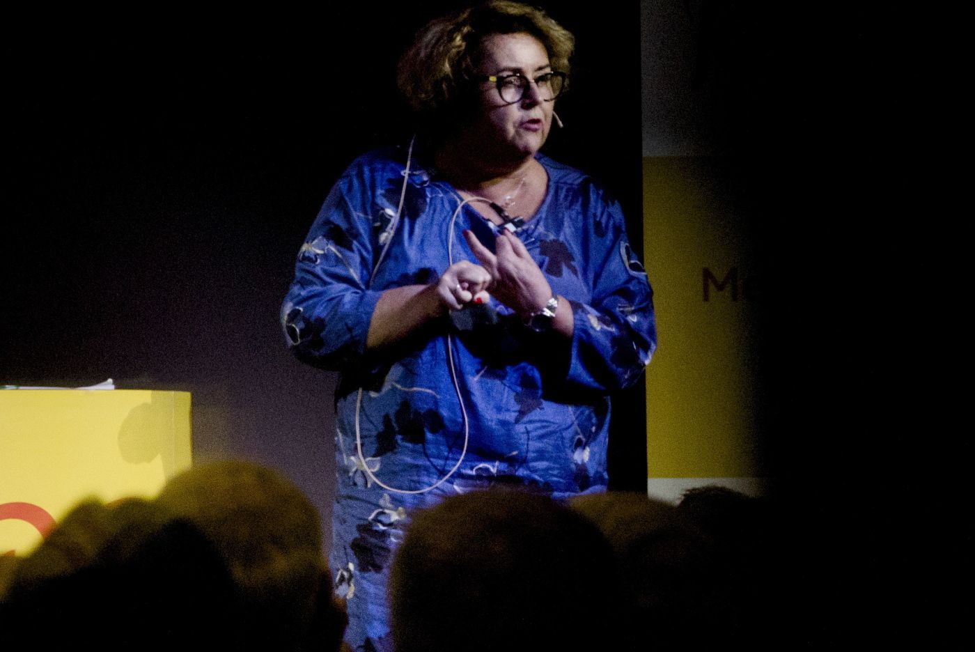 Knut arild hareide etter krf-møte i misjonssalen i Ålesund. Han er på rundreise sammen med Bollestad (i baksetet) frem mot landsmøtet 2. november, der det skal stemmes over hvilket regjeringsalternativ de ønsker.