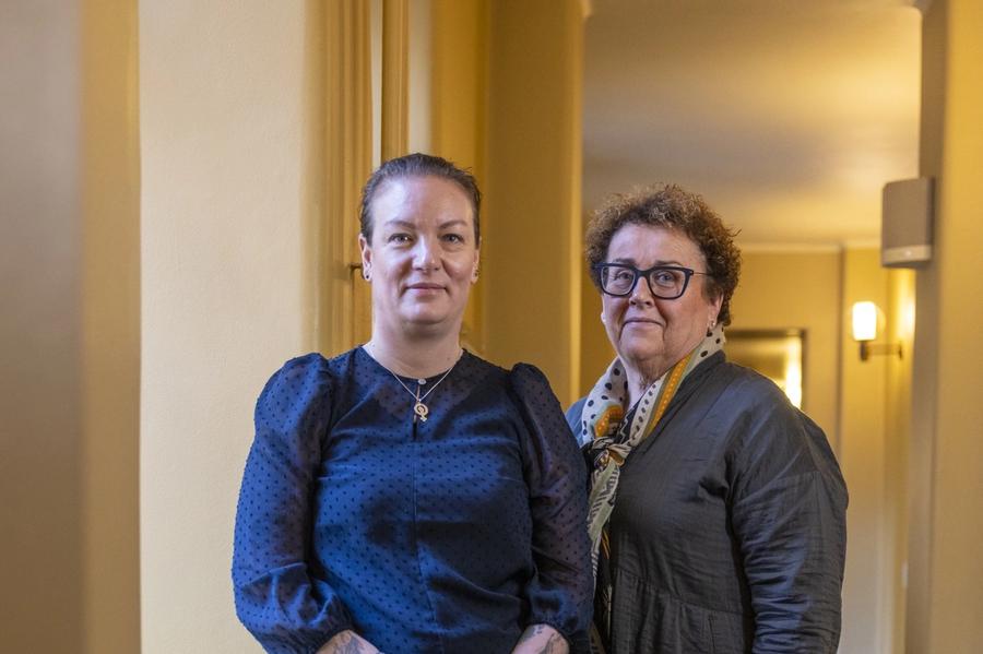 KrF, Rødt og SV mener voldtekt og pornobruk henger sammen. Nå vil partiene forby pornografi på skoler og bibliotek.