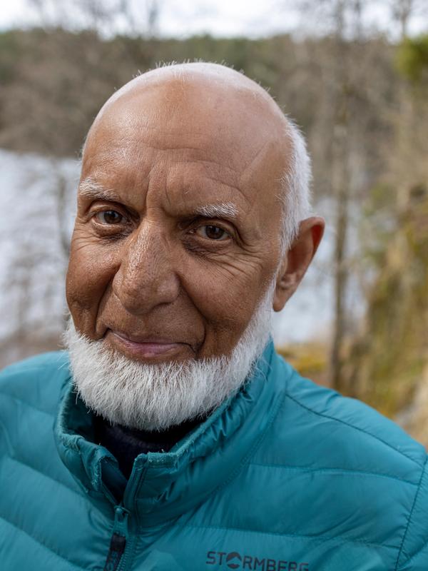 En pensjonisttilværelse som sofasliter passet ikke Abdur Razzaq. Han ble like gjerne turfluenser. 