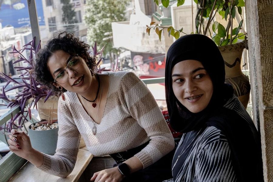 Venninnene skulle stemme for første gang. Nå er valget i Palestina utsatt – igjen.