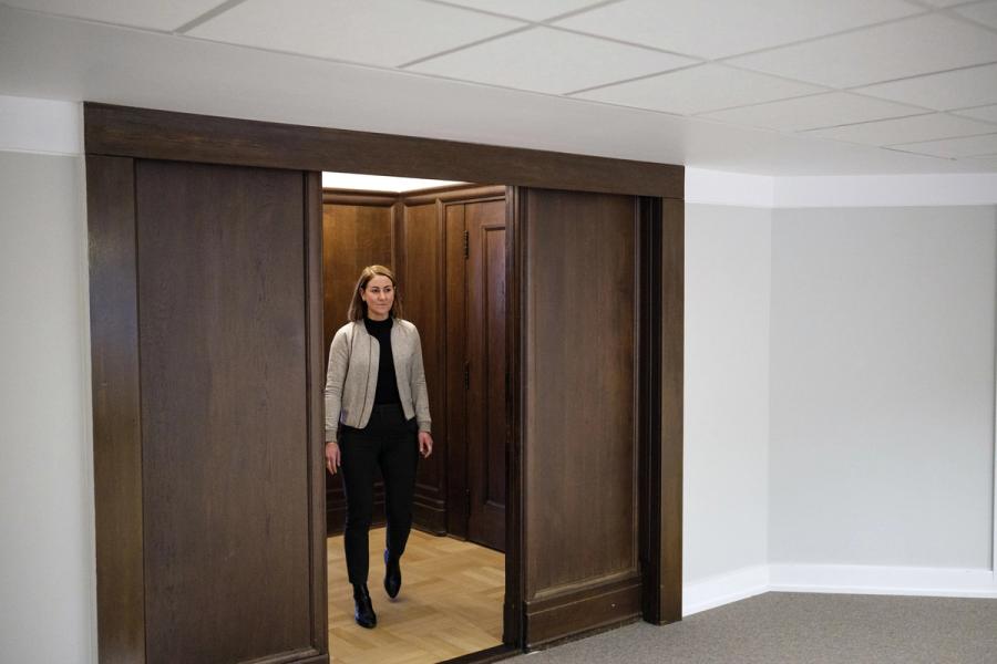 Skoleeierne har brukt statsstøtte på reklame for sine egne kommersielle selskap, ifølge en granskingsrapport kunnskapsminister Tonje Brenna fikk på sitt bord i går.