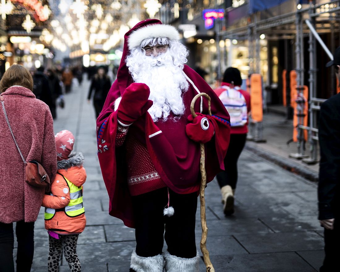 Oslo, Norge, 20.12.2018. Magnus Marsdal på juleshopping i Oslo sentrum. Foto: Christopher Olssøn.