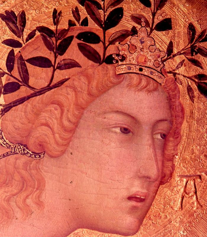MOTIVSTEMPLING: Simone Martini utviklet stempelornamentikken i italiensk maleri rundt 1315–1320. Bebudelsen for domkirken i Siena er datert 1333. Her utsnitt av Gabriel og detalj av glorien, der åtte forskjellige motivstempler er brukt i komplekse kombinasjoner. BEGGE FOTO: ERLING S. SKAUG