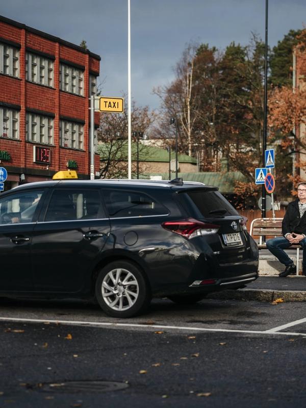 Fagforeninger i Finland, Sverige og Danmark har dystre spådommer om hva taxireformen vil føre til i Norge.