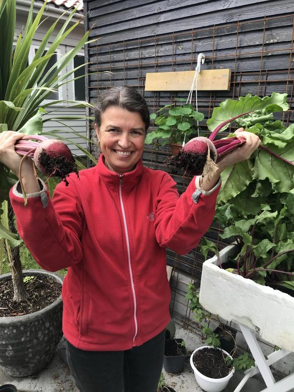 Liv Kari Eskeland (60) kurerer skattegruff i hagen