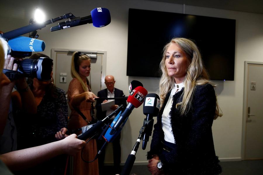 Hard kritikk mot Noregs Bank i Tangen-saka Krev stans i tilsetjinga