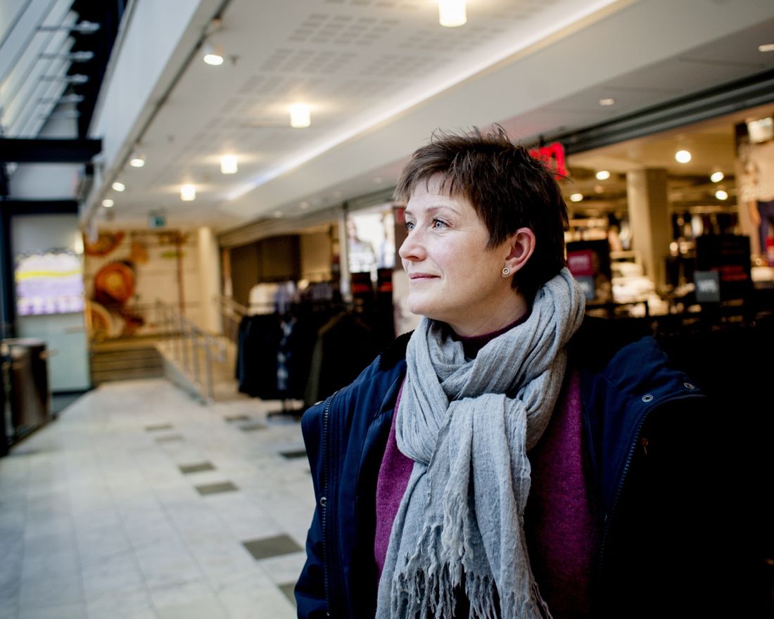 Elisabeth Sundset, leder i Handel og Kontor Sør-Trøndelag, driver fagorganisering i varehandel hvor det store flertallet av ansatte jobber deltid og mange er studenter.