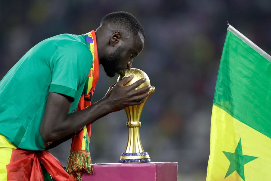Under Afrika-mesterskapet i fotball får hele kontinentet et lite pusterom fra Vesten.