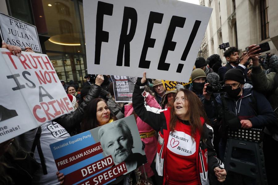 Varsleraktivist Naomi Colvin tror Julian Assange vil vinne ankesak mot USA.