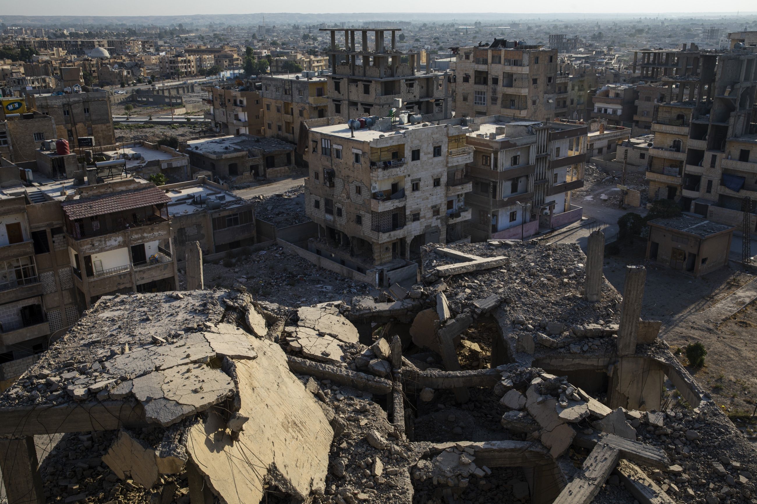 Sønderknust: Den syriske borgerkrigen har pulverisert et helt land. Her fra byen Raqqa i 2021.