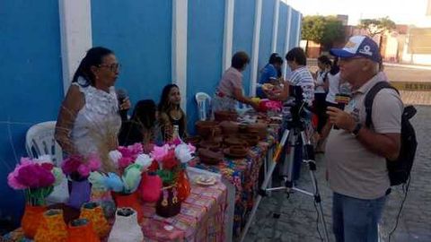 Pessoas participando de evento do projeto Seridó Criativo.