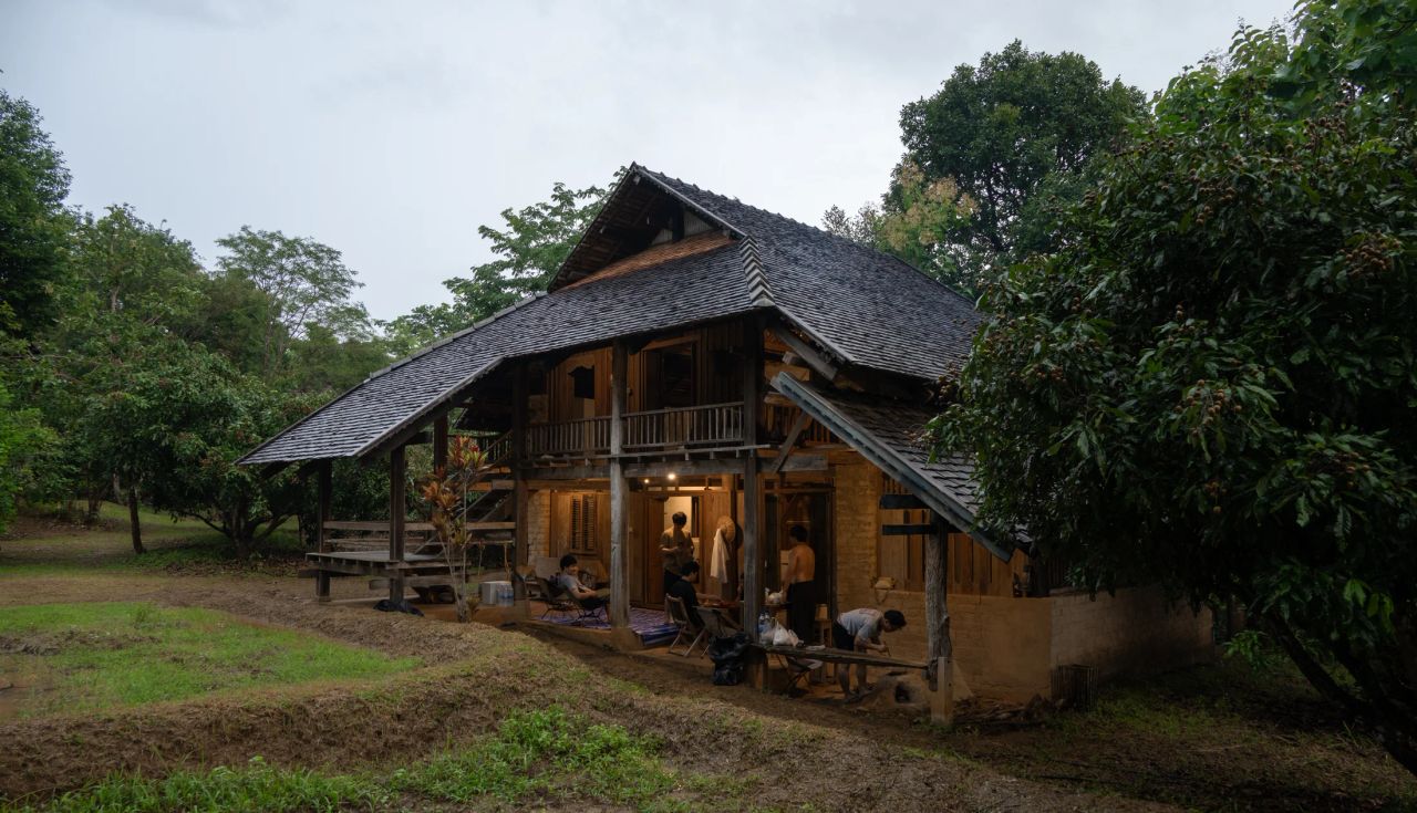 Adobe House — project photograph 6