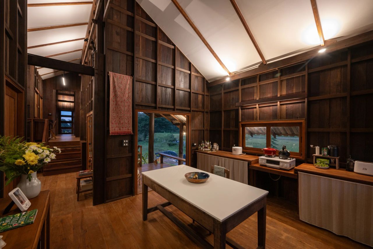 Raintree Lane Farm House — project photograph 24