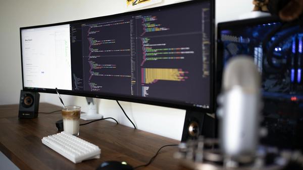 A Guide to Machine Learning Optimization Techniques for Smarter Models