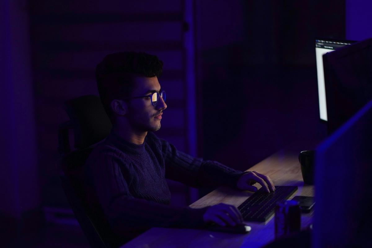 man coding at home - Machine Learning Deployment