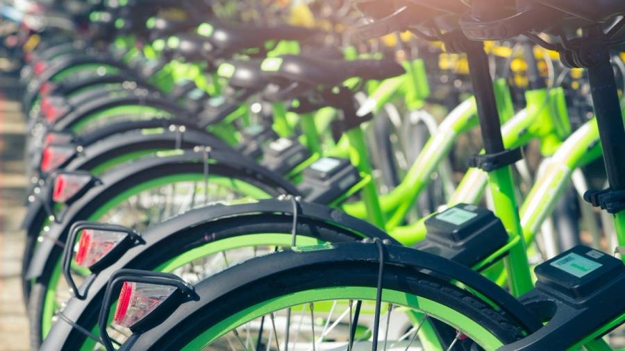 One option is to rent a local city bike in Kyoto. However, remember that it is important to follow the rules or the police will pull you over.