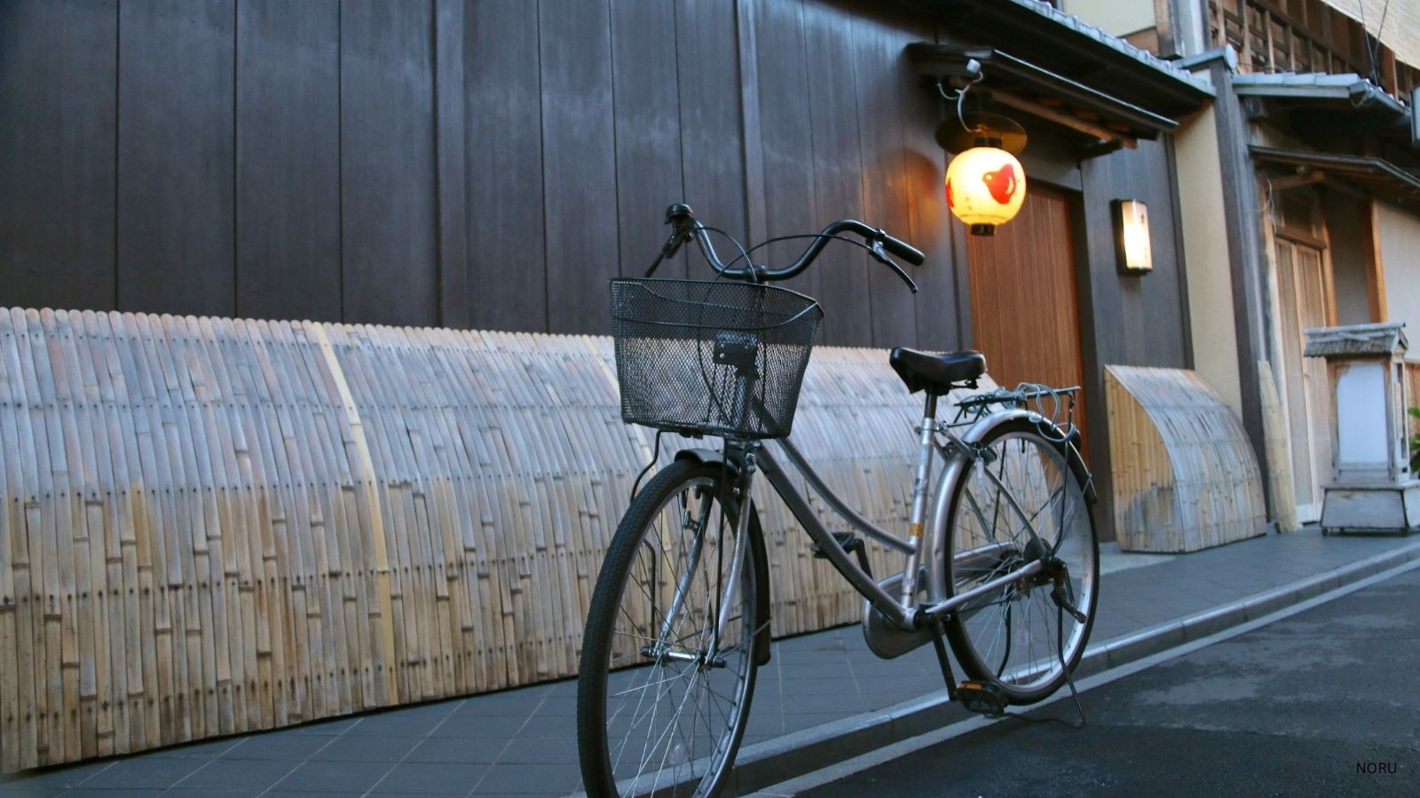 Cycling really is the perfect way to experience Japan's ancient capital!