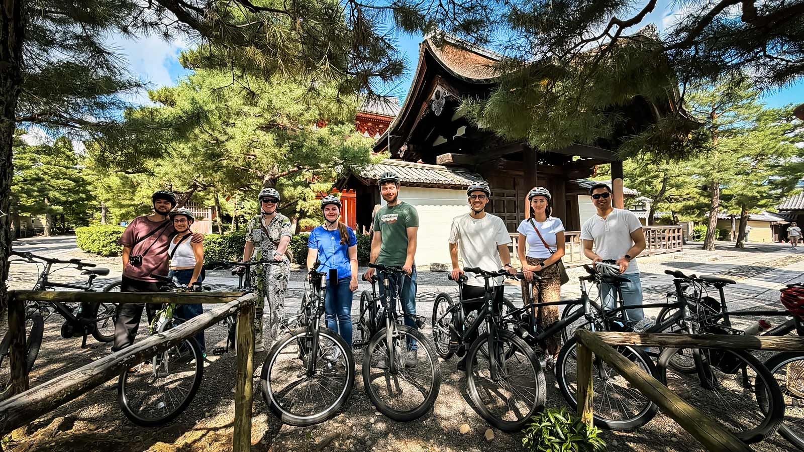 Cycling really is the perfect way to experience Japan's ancient capital!