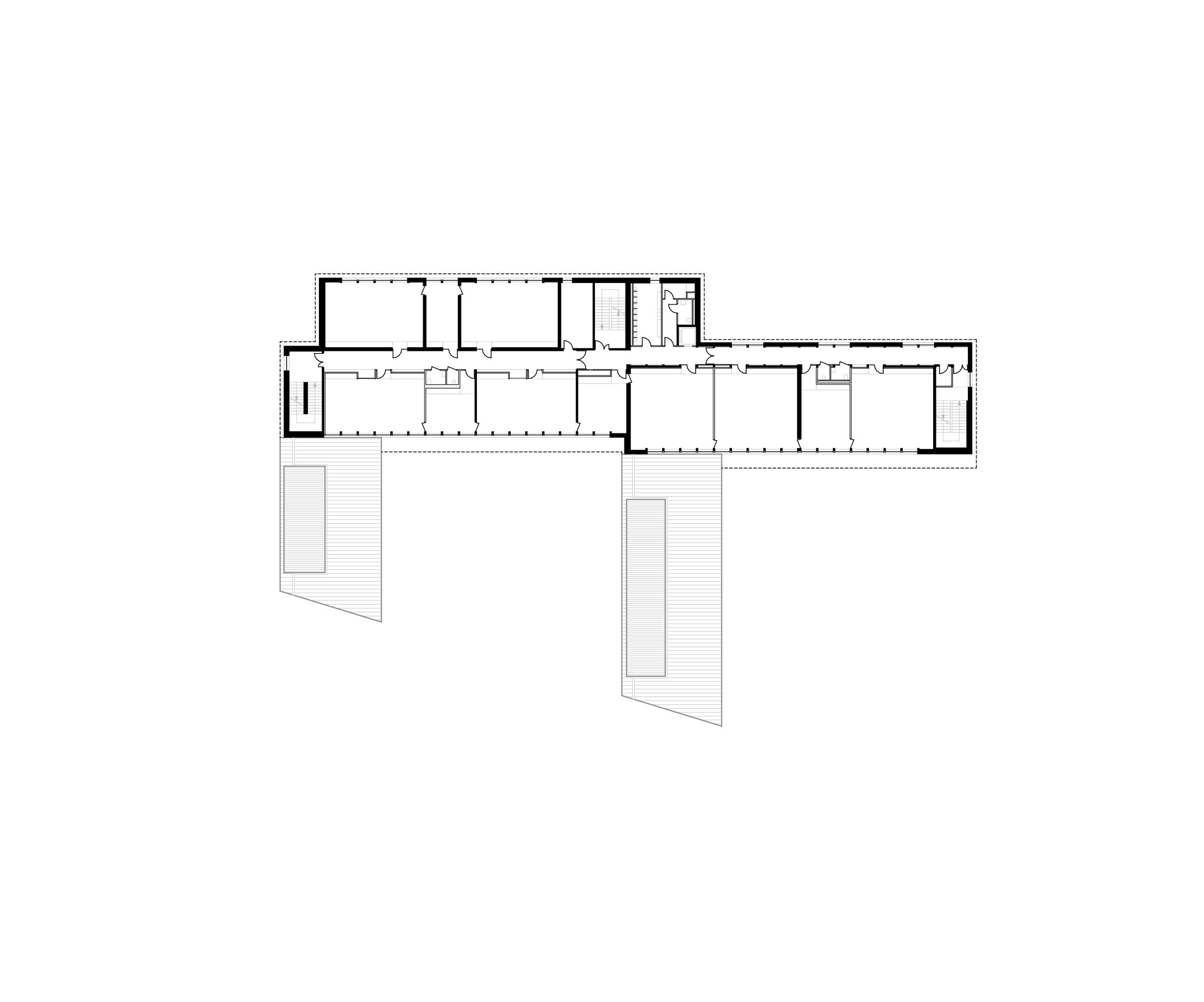 Plan de niveau du groupe scolaire du Bouchet à Bonneville, montrant le bâtiment principal restructuré et ses deux préaux perpendiculaires en extension.