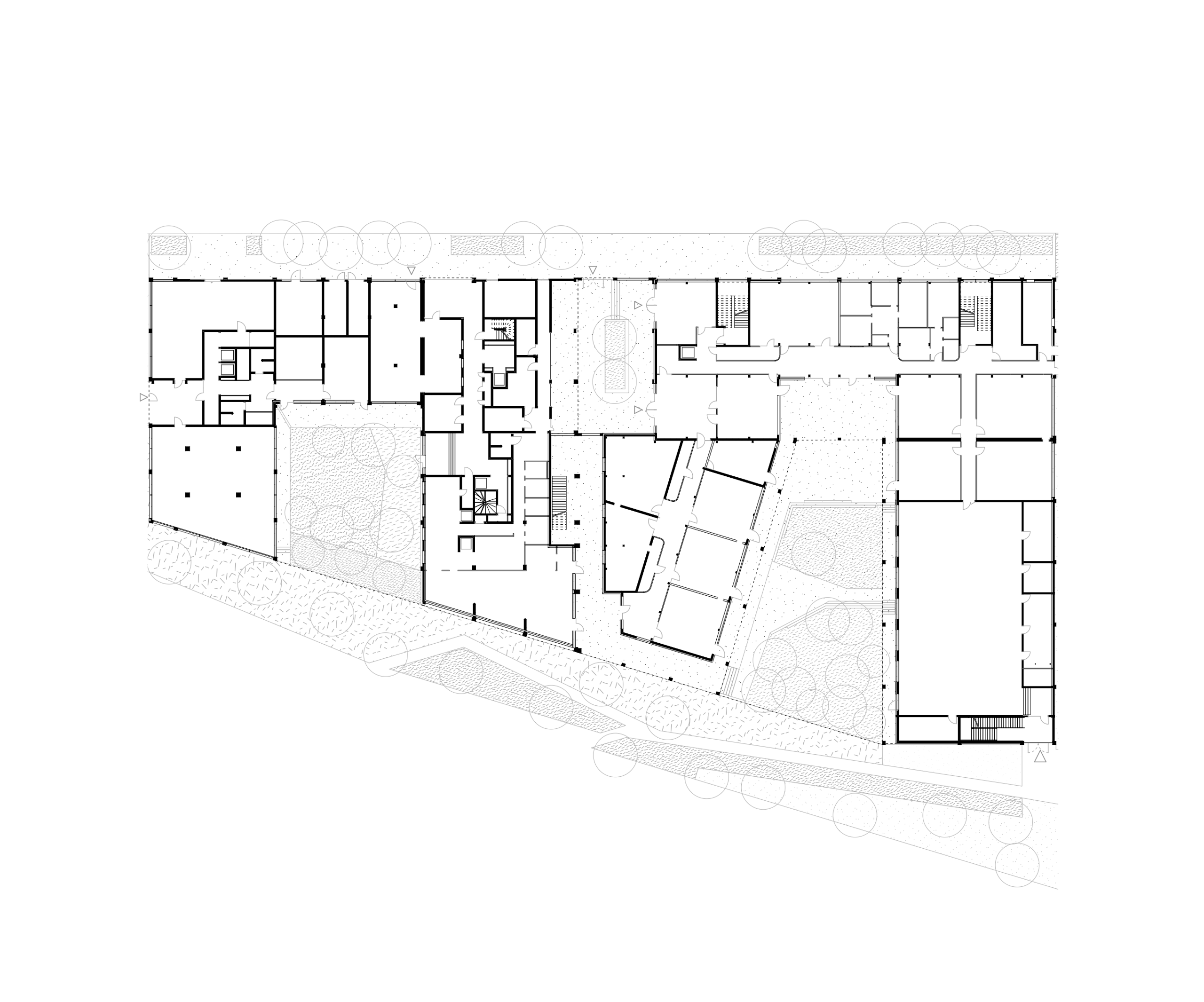 Plan masse du projet Frida Kahlo à Bordeaux, montrant l’îlot mixte logements, résidence étudiante et School complex structuré autour de cours et jardins plantés.