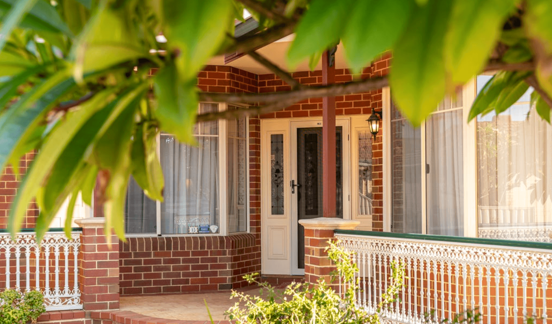 Leeming Spacious Family Home