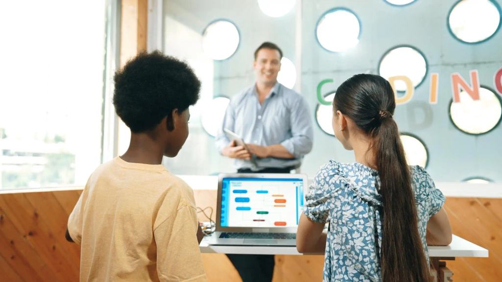 Course Platform vs Customer Education Platform