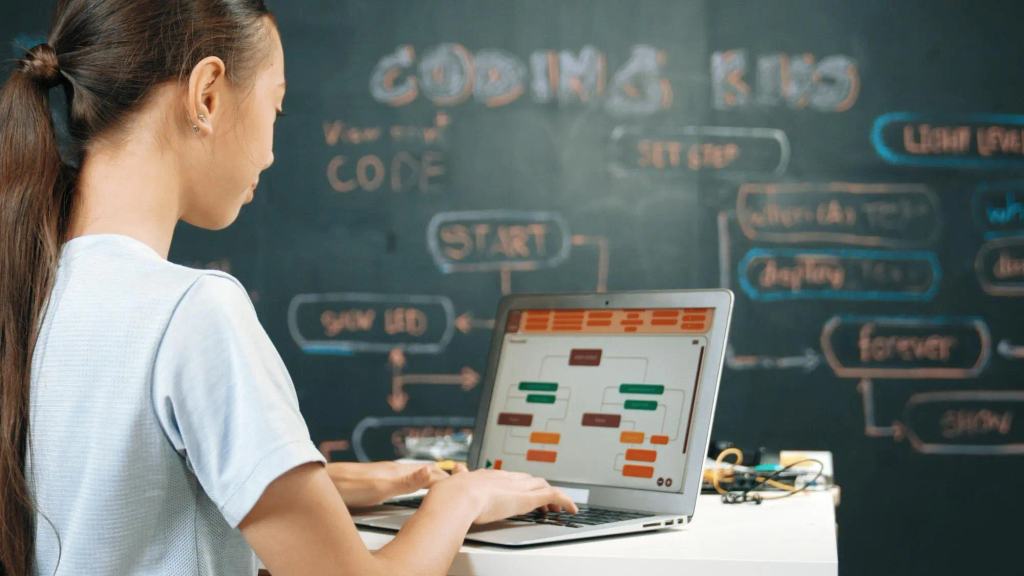 Adaptive AI Courses Need Explainable Path Decisions