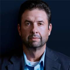 Portrait von Hector Alvero