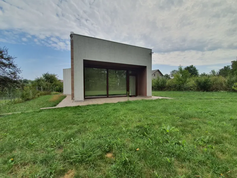 Serpentine House — Image 5