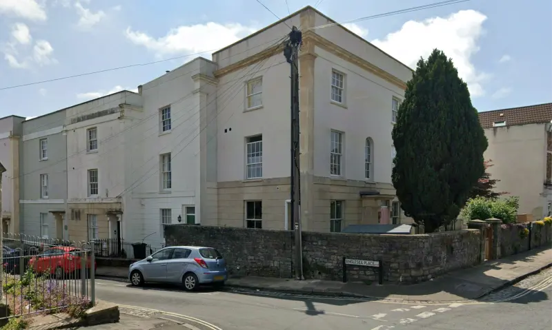 Worral House | Clifton — Image 2