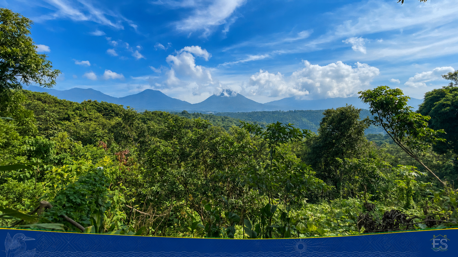 Terreno con Vista a los Volcanes en Juayúa
