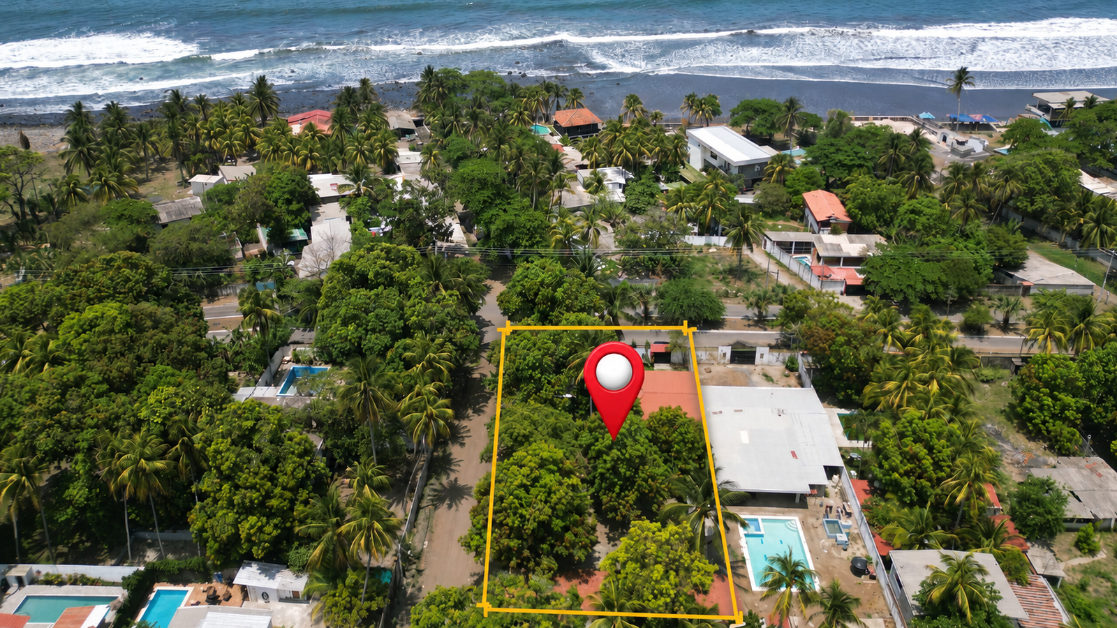 Propiedad Hotelera en Conchalío - Surf City, La Libertad