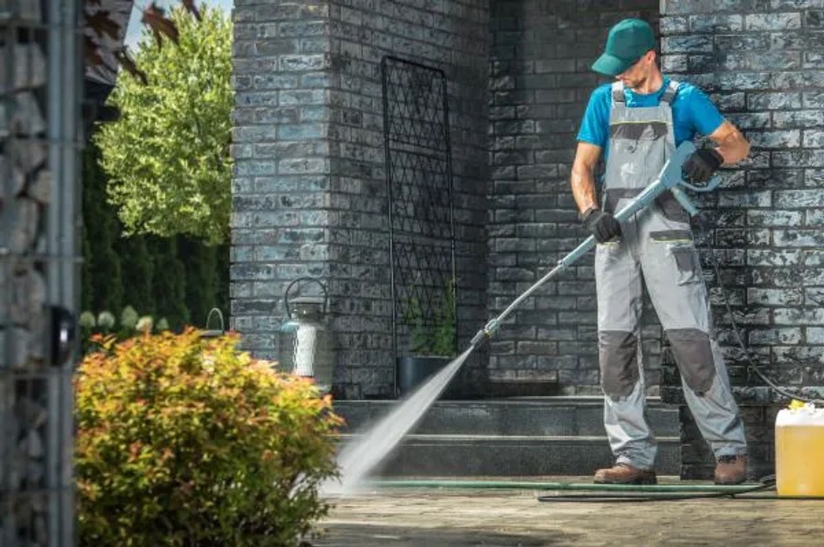 Transform Your Driveway: The Complete Guide to Professional Driveway Cleaning