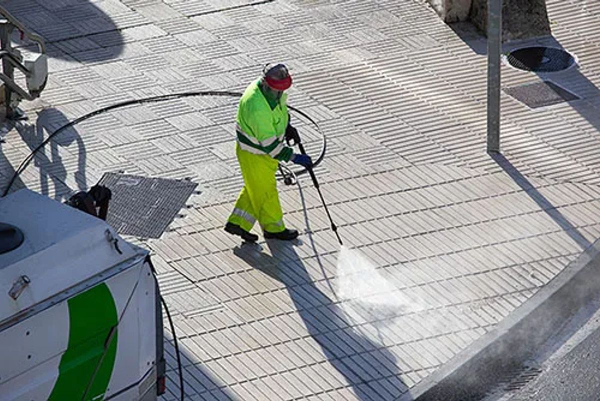Transform Your Driveway: The Complete Guide to Professional Driveway Cleaning
