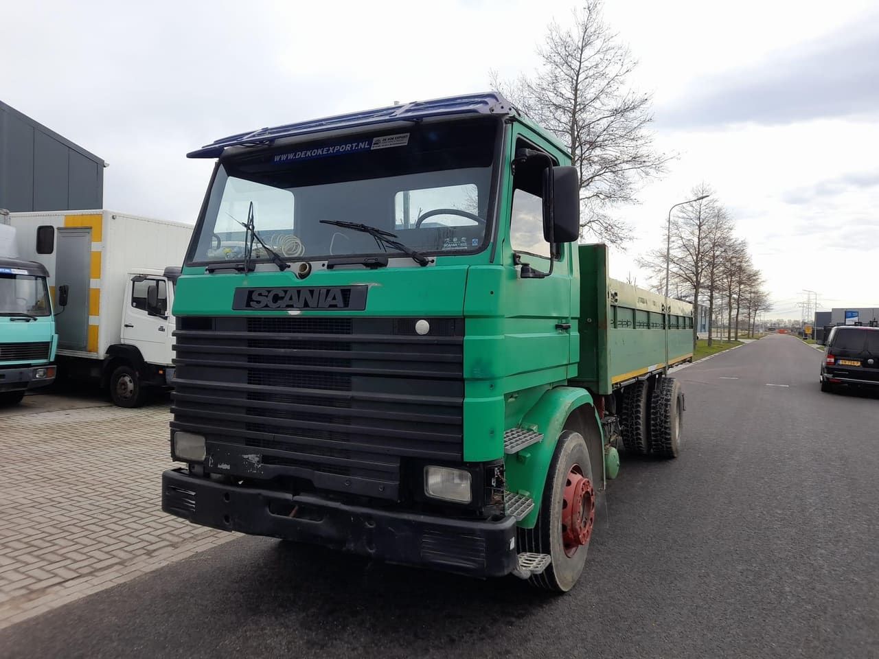 Scania 112 4X2 Flatbed foto 1