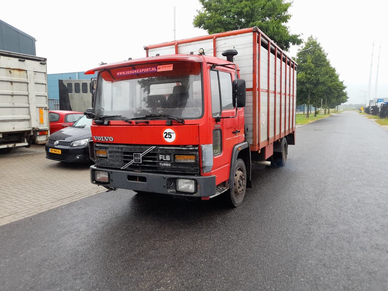 Volvo FL611 foto 1