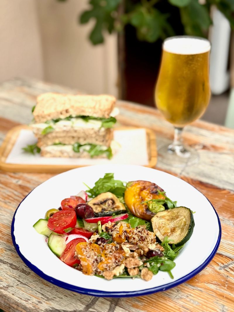 £10 Weekday Lunch Deal