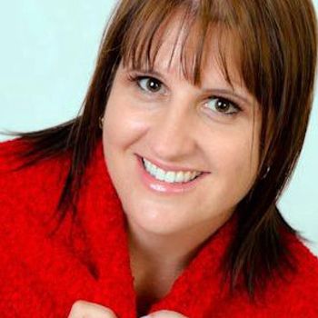 Suzanne Day