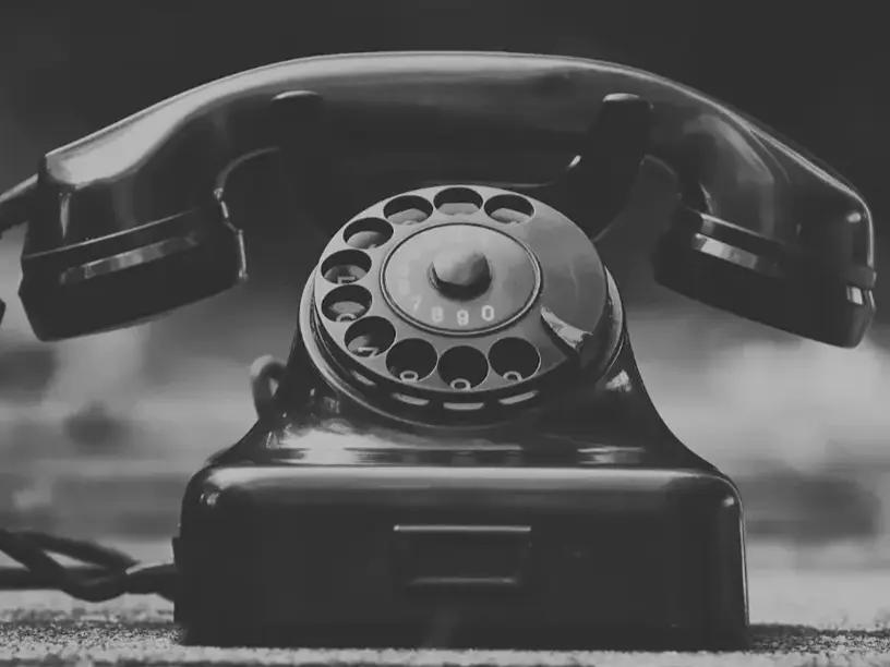 Telefon som viser at at man kan ringe