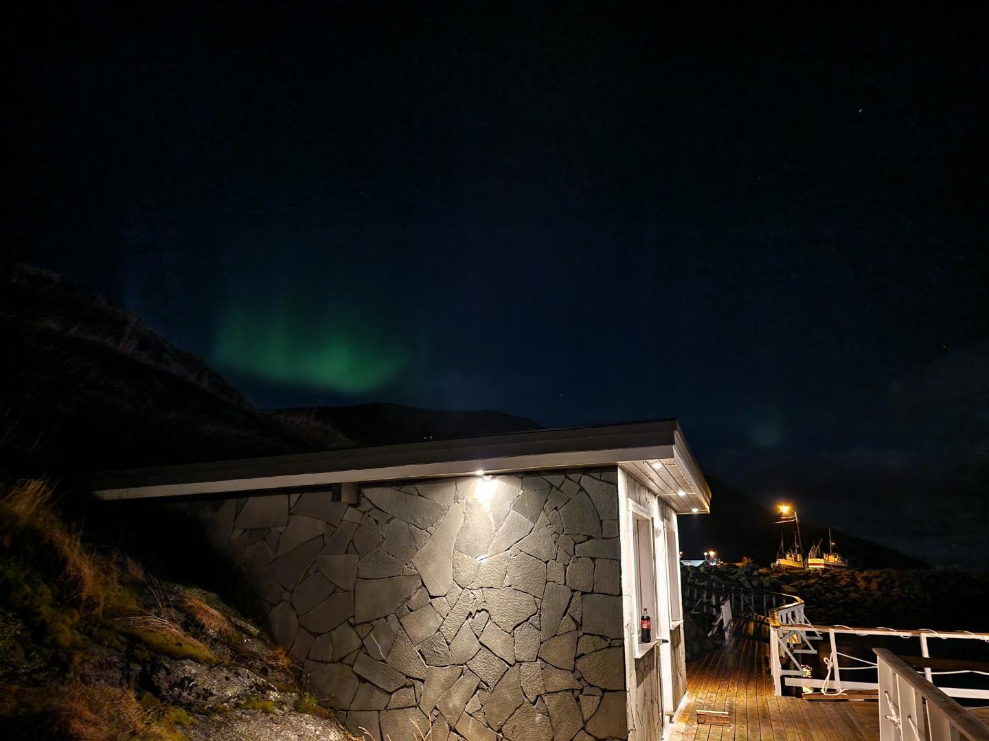 Arctic Sauna & Ice Bathing