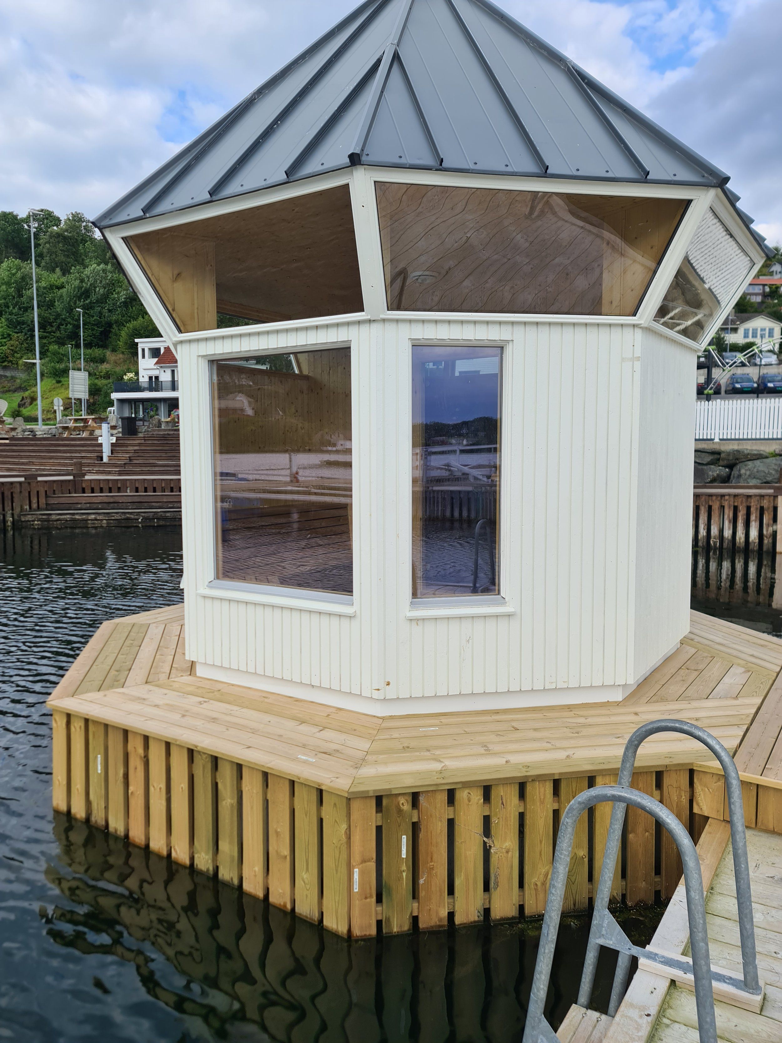 Tysnes Fyrstove