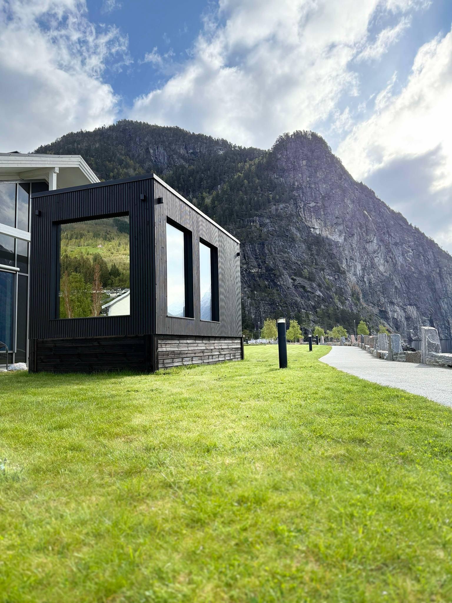 ROA Badstue Valldal