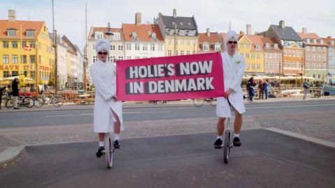 Holie's debuts in Denmark