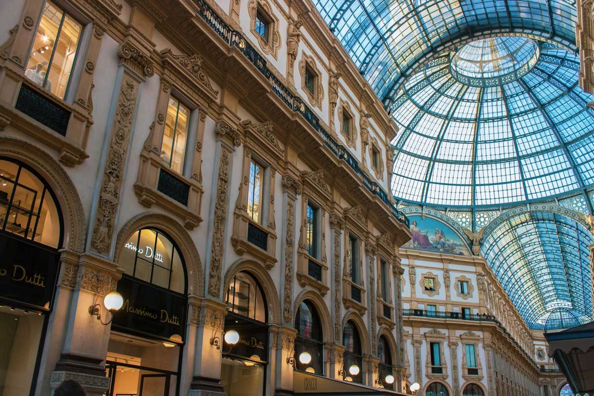 Italian eCommerce hit €90.6B — and got less Italian