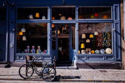 Gen Z will travel 95 minutes and queue an hour for a business they found online
