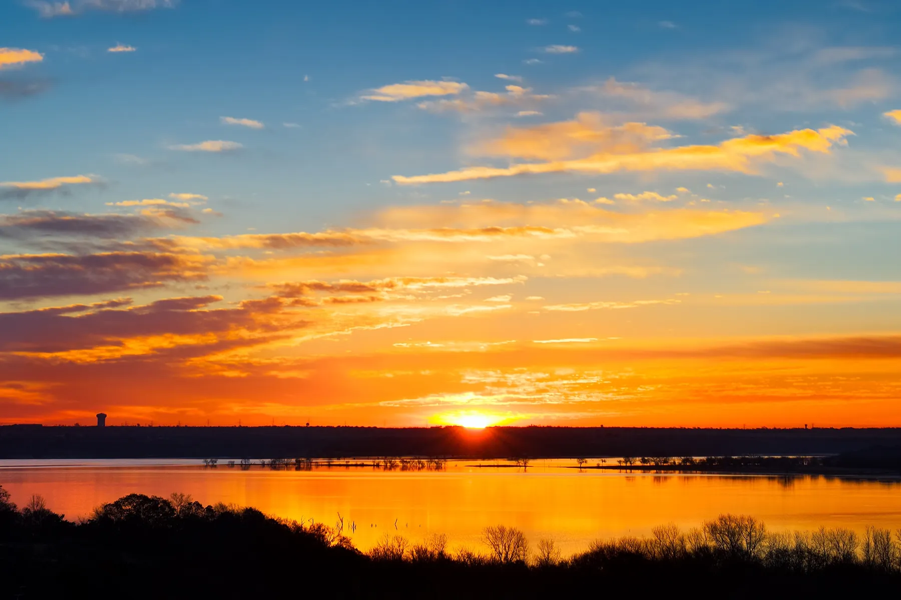 Get paid to live in La Villa, Texas