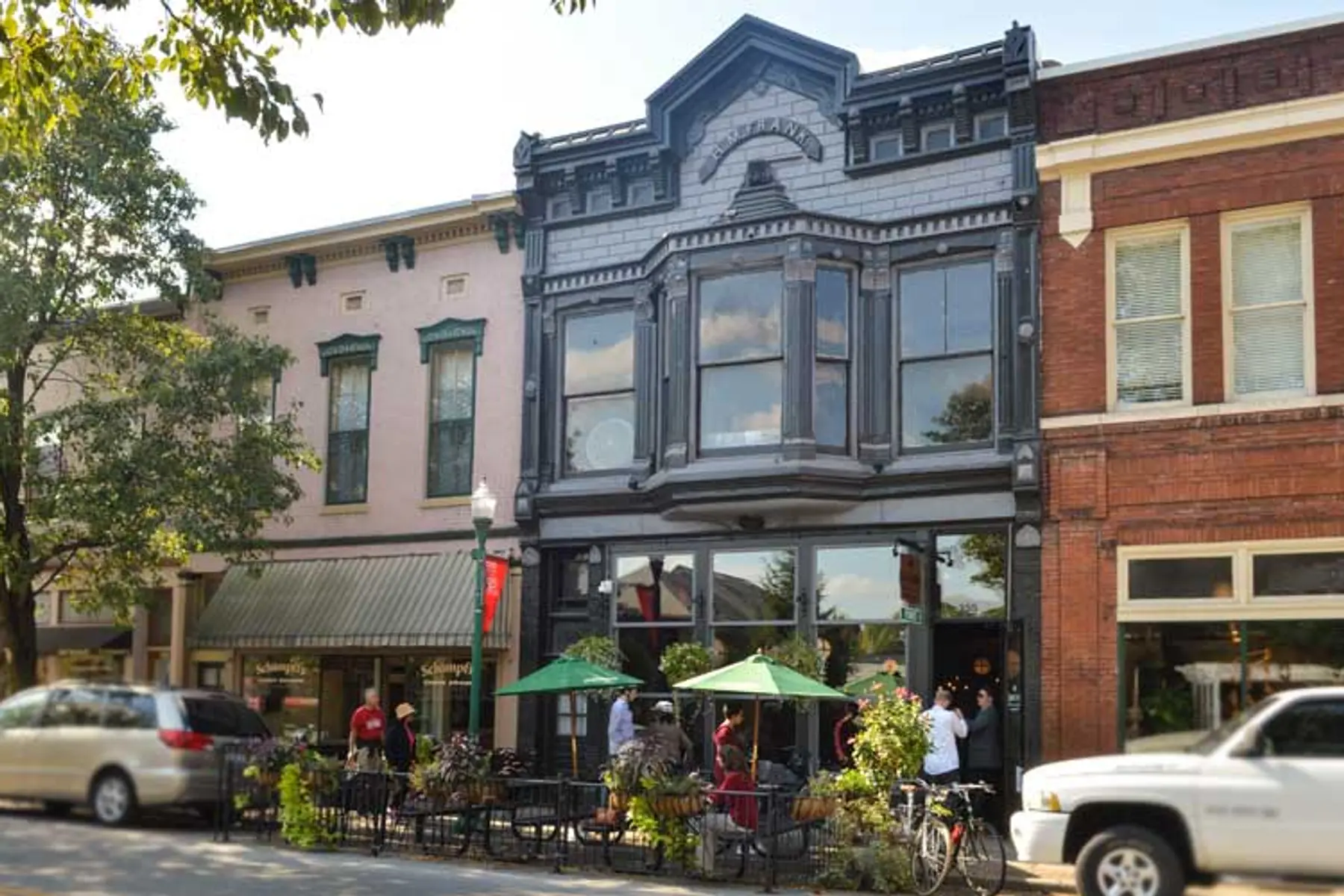 Downtown Jeffersonville (Photo Credit: HistoricLouisville.com)