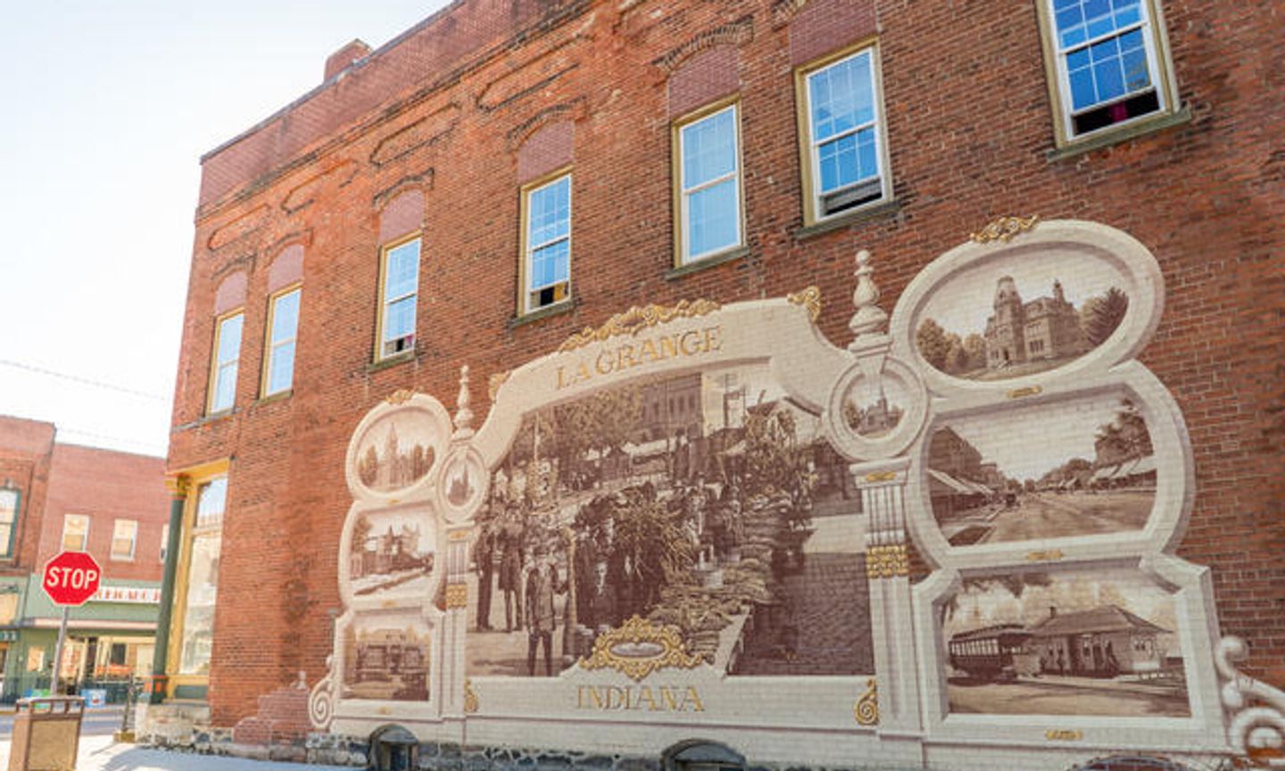 LaGrange Mural (Image Credit: Dustin Keeslar) 